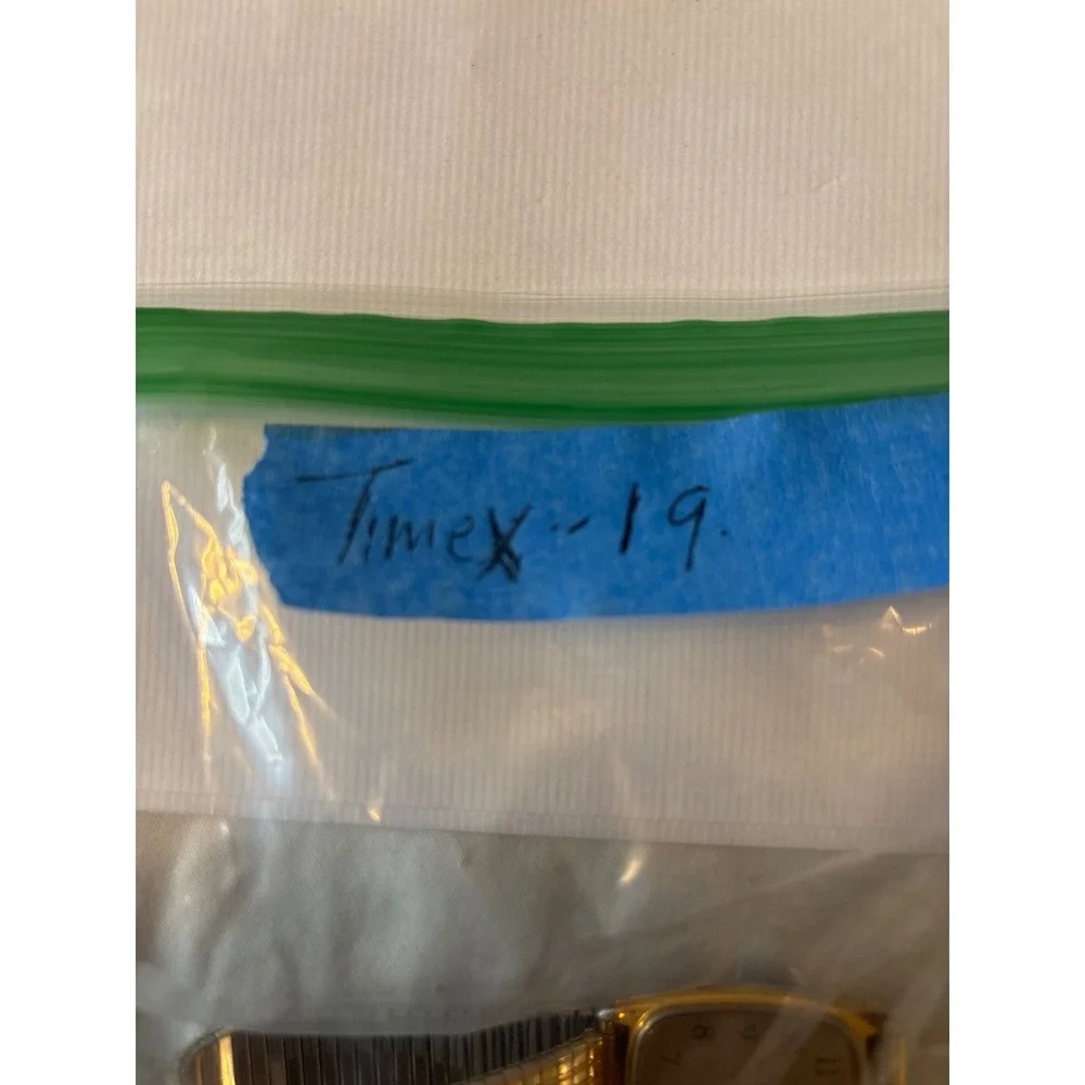 Timex Quartz Watch Mens Gold Square Case Expansion Band Date Indicator Good